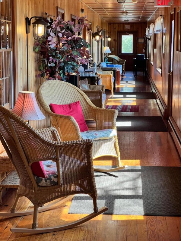 Alamoosook Lakeside Inn Orland image 29